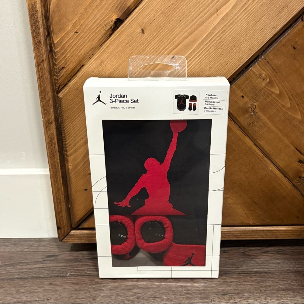 🆕 Jordan Baby Apparel 3 Piece Set in Black And Red 0-6 Months